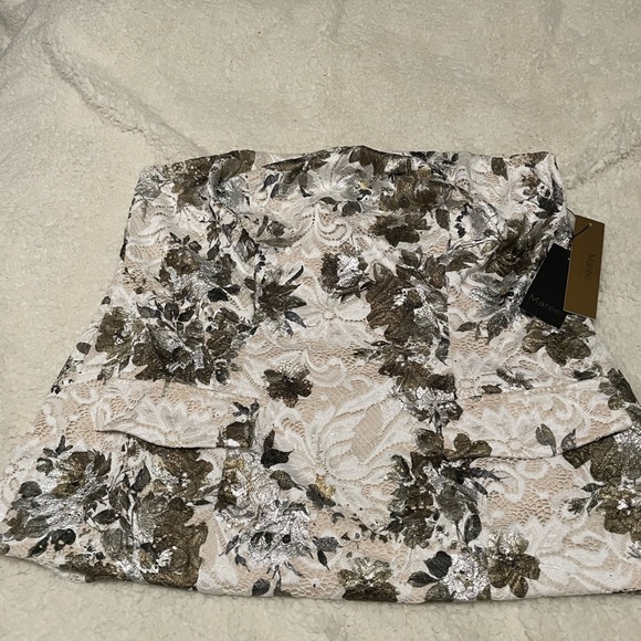 Gold Foil Floral Lace Strapless Top - Picture 2 of 6